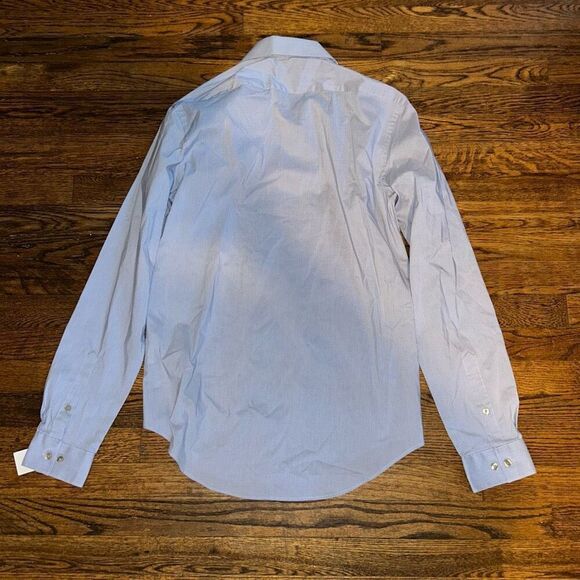 New Van Heusan Button Down - Picture 3 of 6